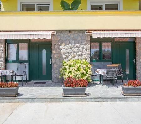 Apartmani Ve-Ro 1 โอปาติยา ภายนอก รูปภาพ