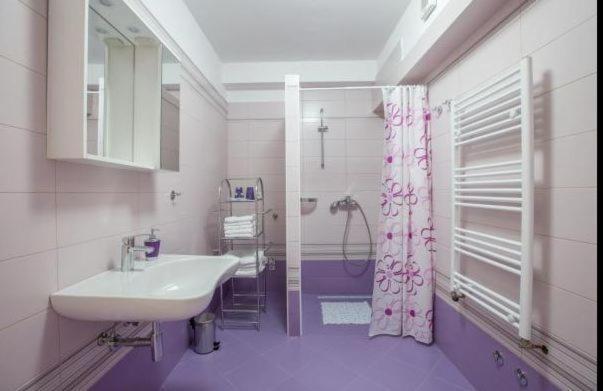 Apartmani Ve-Ro 1 โอปาติยา ภายนอก รูปภาพ