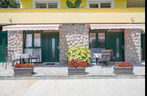 Apartmani Ve-Ro 1 โอปาติยา ภายนอก รูปภาพ